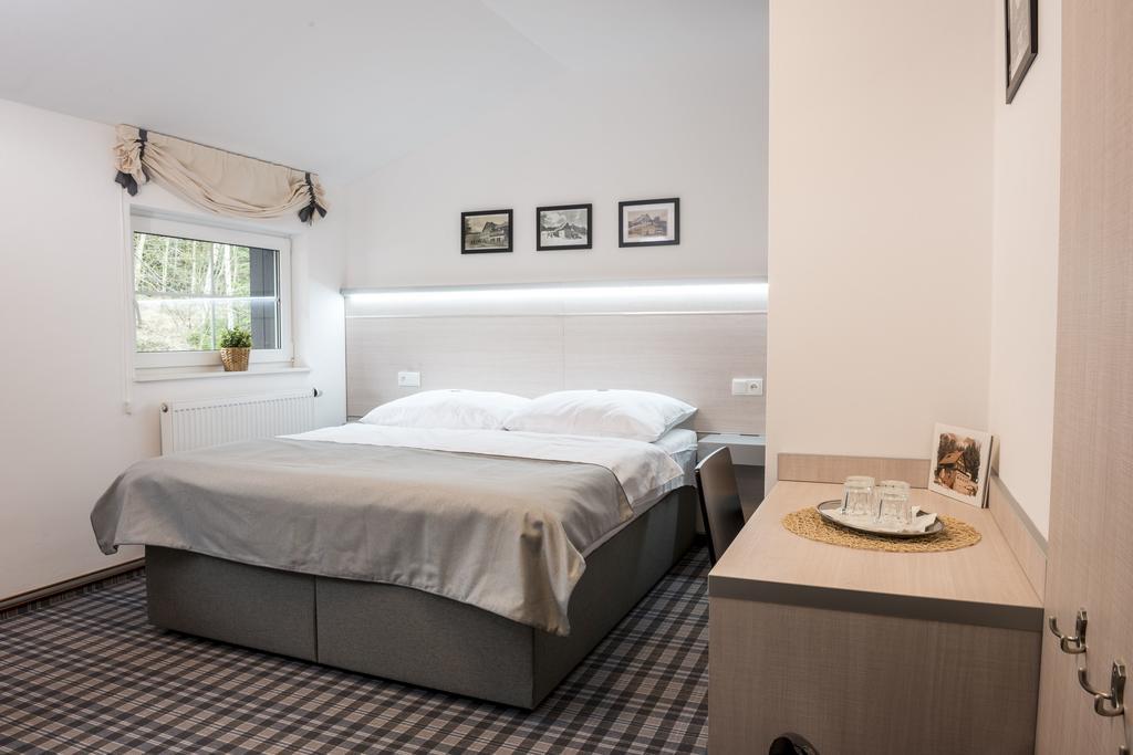 Horsky Hotel Dobra Chata Stachy Екстериор снимка