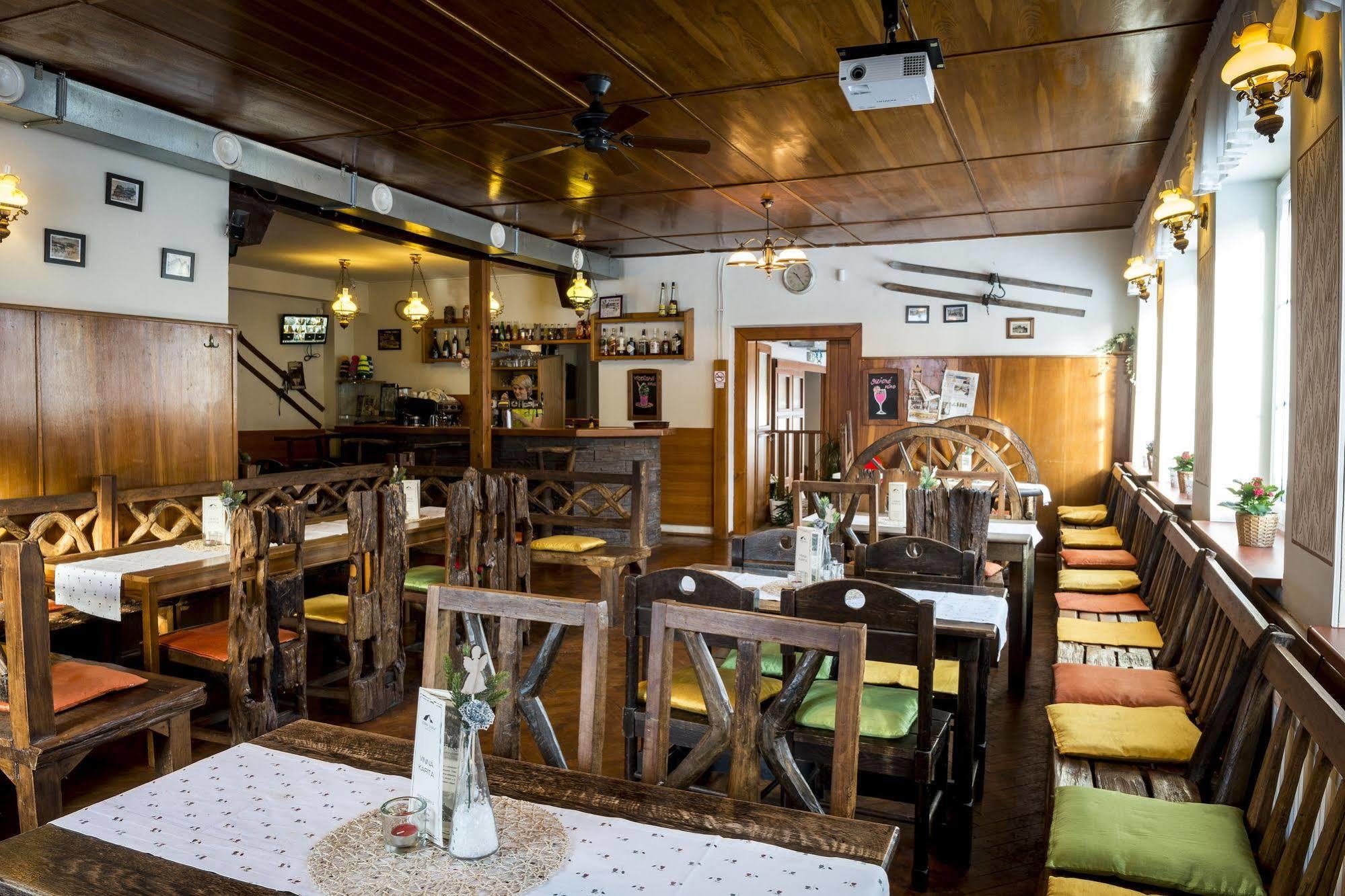 Horsky Hotel Dobra Chata Stachy Екстериор снимка