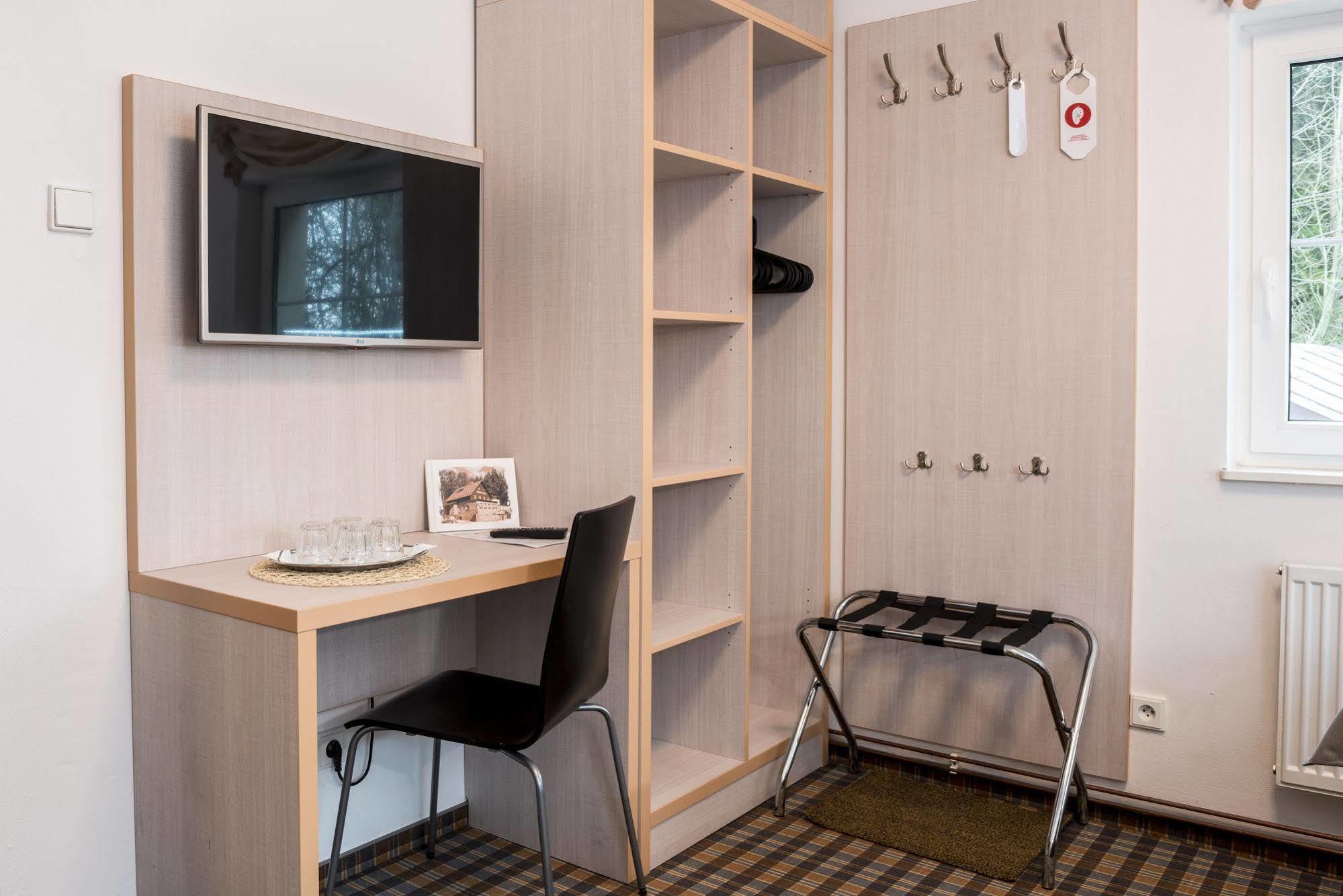 Horsky Hotel Dobra Chata Stachy Екстериор снимка